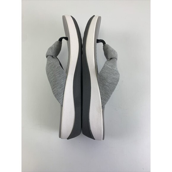 Clarks Cloudsteppers Arla Glison Thong Sandal Wedge Flip Flop Grey Fabric Size 9 - Picture 8 of 11